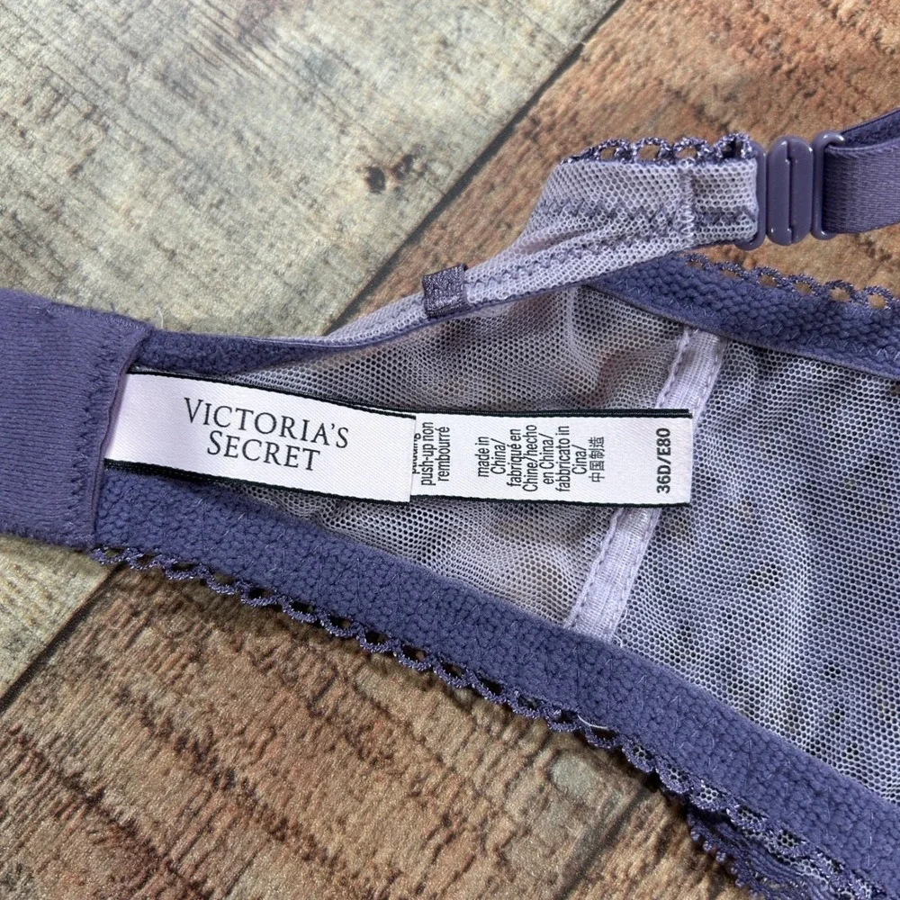 Victoria's Secret Dream Angels Lace Bra Purple Push Up 36D Underwire